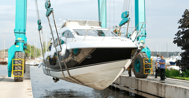 How to Prepare a Yacht for the Charter Season