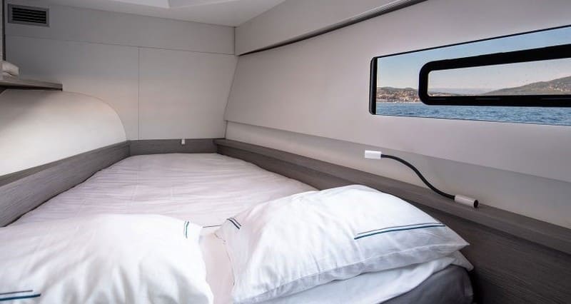Review Fountaine Pajot MY4S