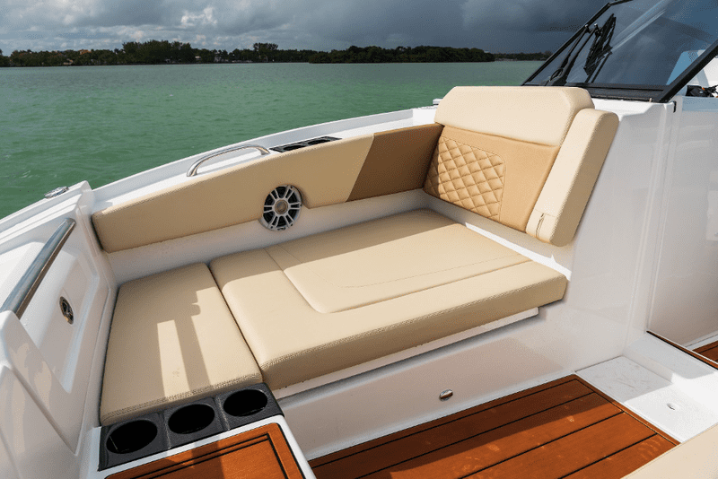 Aquila 32 Sport review