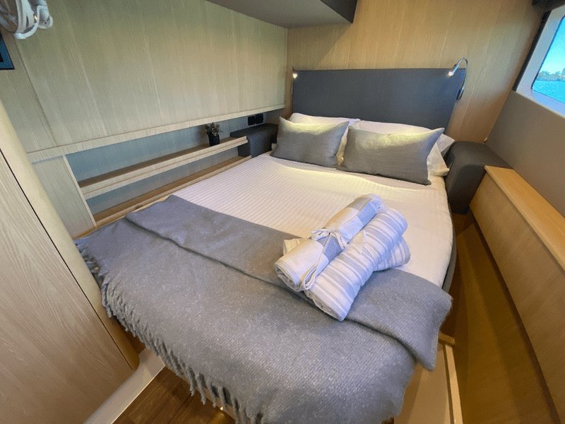 Avis sur l'Aquila 42