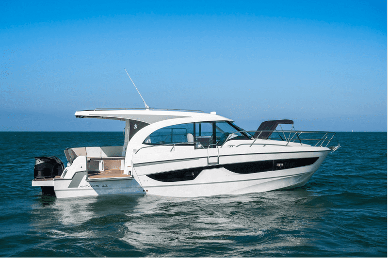 Beneteau Antares 11 Review