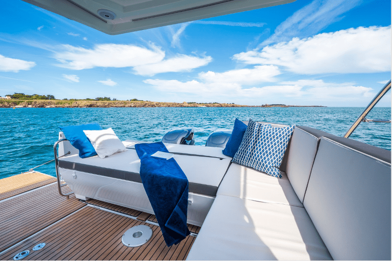 Beneteau Antares 11 Review
