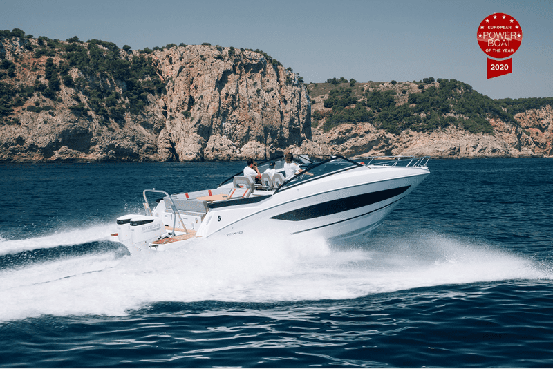 Revue Beneteau Flyer 10