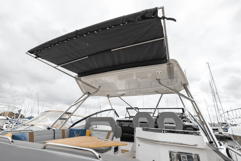 Revue Beneteau Flyer 10