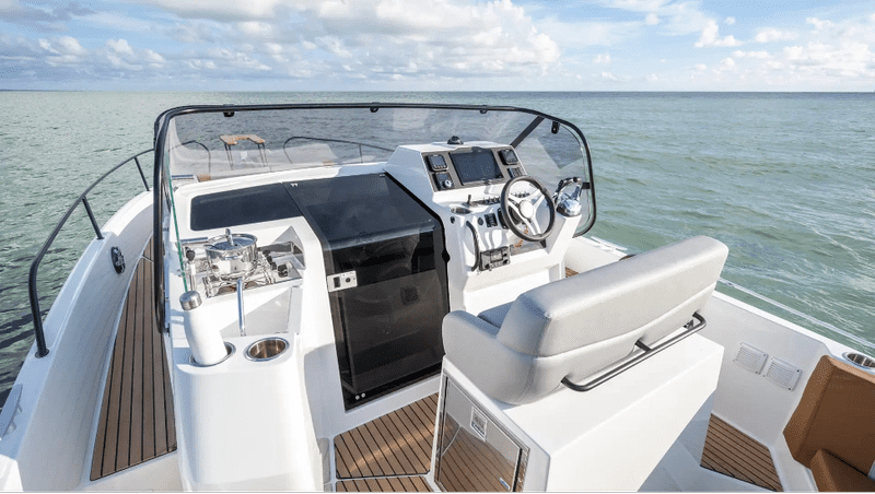 Beneteau Flyer 9 review