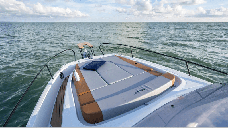 Beneteau Flyer 9 review