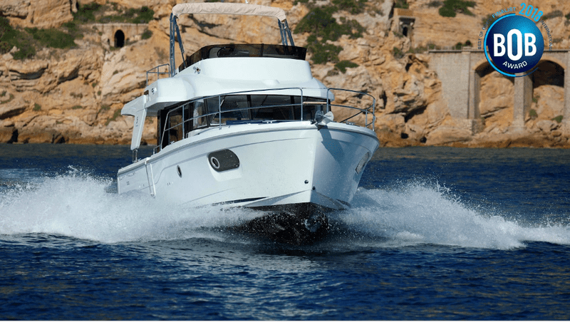 Review Swift Trawler 35