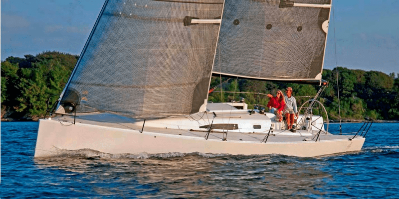 Review J/Boats J/111