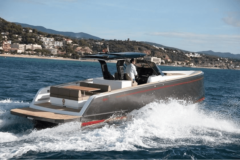 Critique du Pardo 38