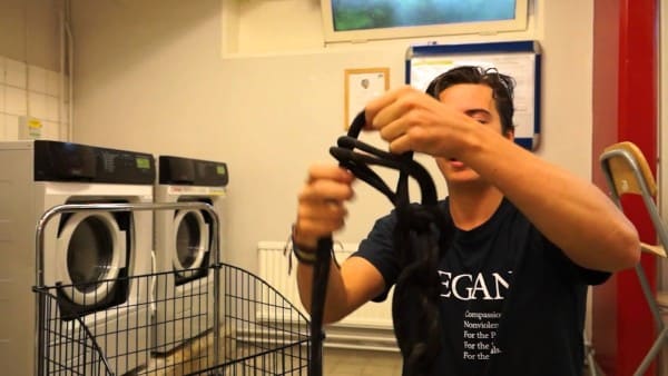 How to Clean Sailing and Marine Rope - Special Tools and Washing