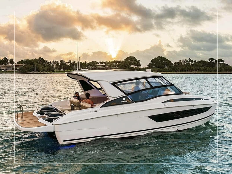 Review of Aquila 32 Sport - 10-meter motor catamaran from a Chinese ...