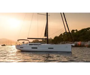 Review Dufour 56 Review Dufour 56