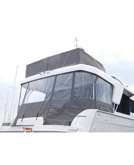 Cockpit enclosure - SWIFT TRAWLER 41 FLY (2020)