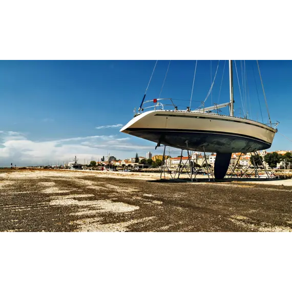 Évaluation des voiliers et des yachts à moteur. Évaluation des voiliers et des yachts à moteur.