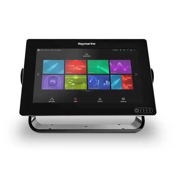 AXIOM 9 Touch with integrated RealVision 3D Sonar, 12 image AXIOM 9 Touch with integrated RealVision 3D Sonar, 12 image