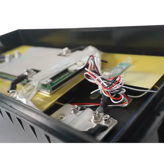 Ultimatron LiFePO4 Lithium Battery 12.8V 100Ah, Bluetooth & Smart BMS Integrated, 12 image Ultimatron LiFePO4 Lithium Battery 12.8V 100Ah, Bluetooth & Smart BMS Integrated, 12 image