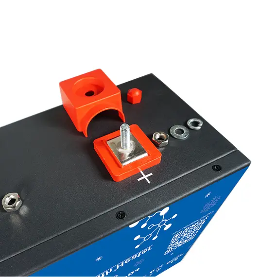 Batterie lithium Ultimatron LiFePO4 12,8V 180Ah avec Bluetooth et BMS intelligent intégré et chauffage, 15 image