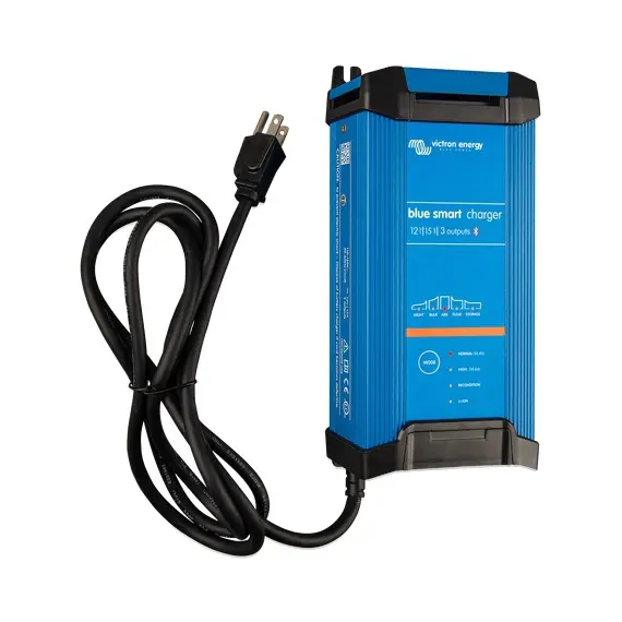 Chargeur de batterie intelligent Blue 12/15 IP22 (3)