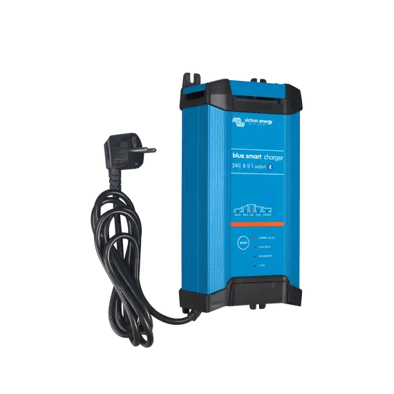 Chargeur de batterie intelligent Blue 24/8 IP22 (1)