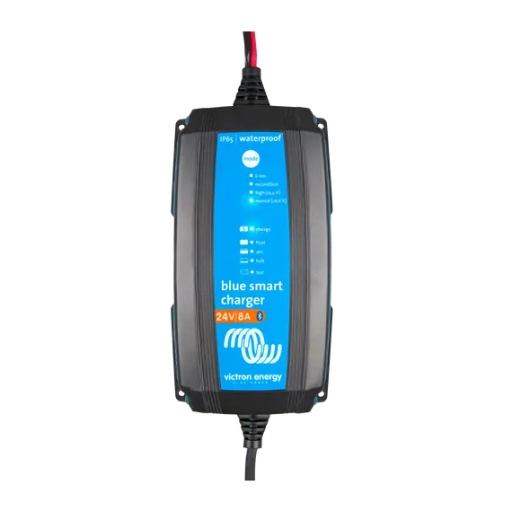 Blue Smart IP65 Charger 24/8