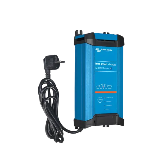 Blue Smart Battery Charger 12/15 IP22 (1), 2 image Blue Smart Battery Charger 12/15 IP22 (1), 2 image