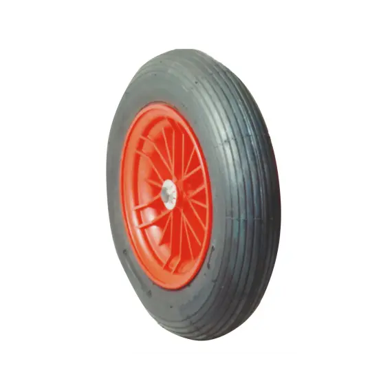 Spare wheel for aft tyres of pneumatic boats