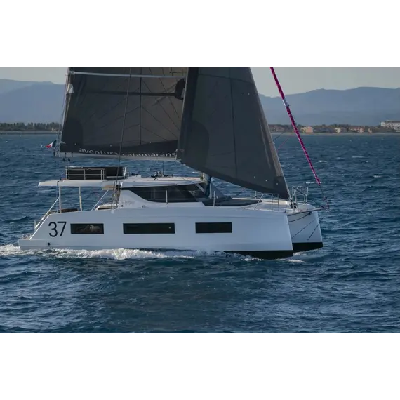 Aventure 37, 3 image Aventure 37, 3 image
