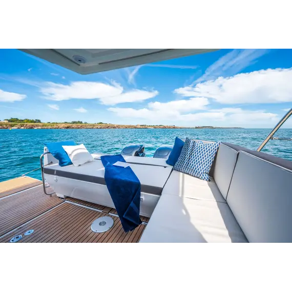 Beneteau Antares 11, 12 image Beneteau Antares 11, 12 image
