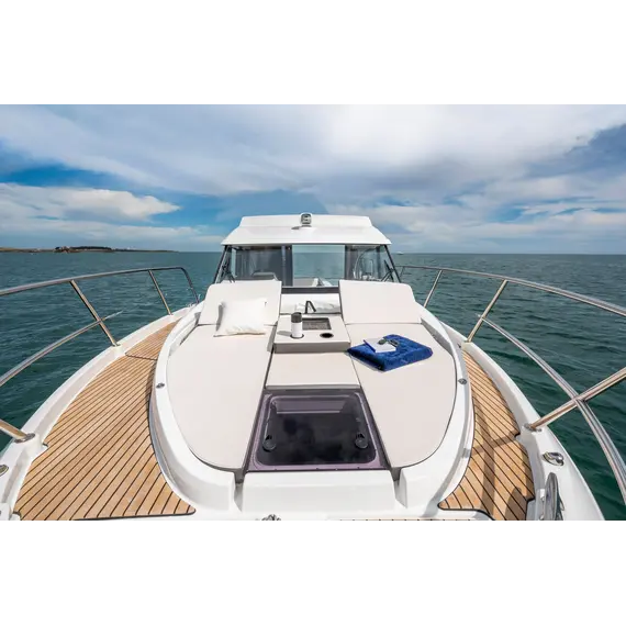 Beneteau Antares 11, 13 image Beneteau Antares 11, 13 image