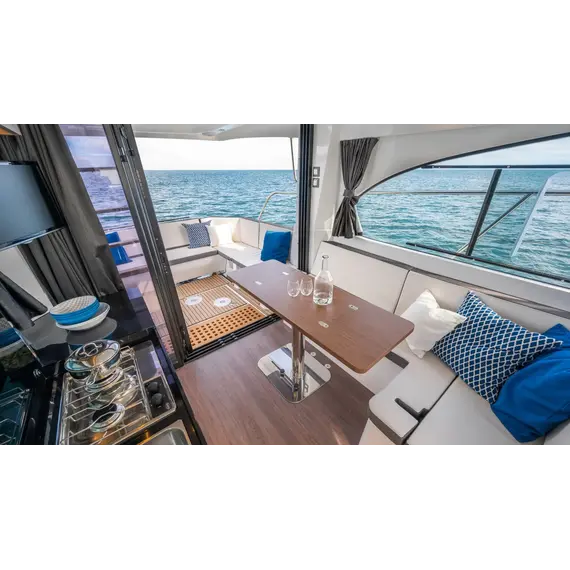 Beneteau Antares 11, 19 image Beneteau Antares 11, 19 image