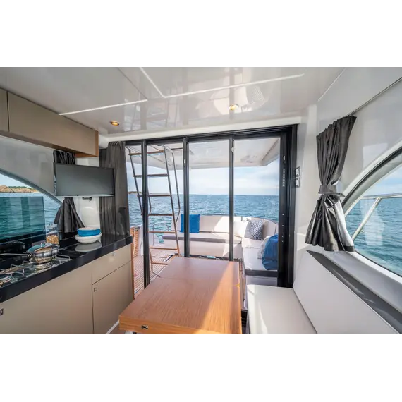 Beneteau Antares 11, 20 image Beneteau Antares 11, 20 image