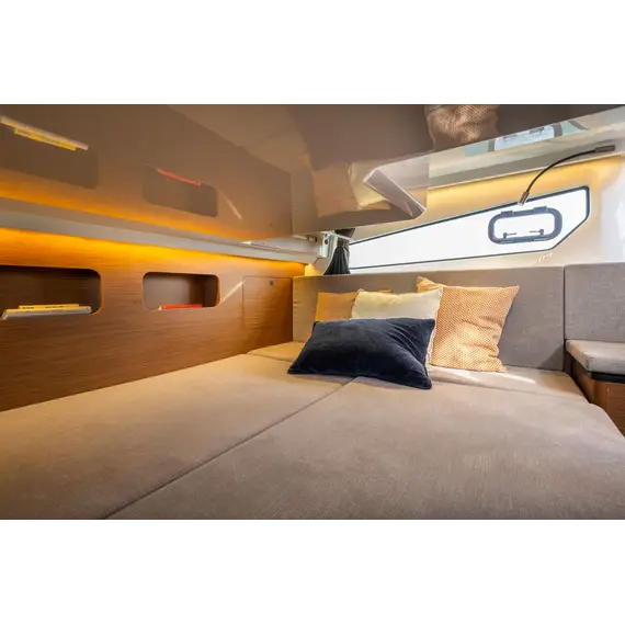 Beneteau Antares 11, 24 image Beneteau Antares 11, 24 image