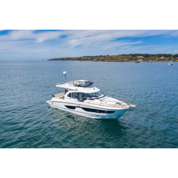 Beneteau Antares 11 Fly, 4 image Beneteau Antares 11 Fly, 4 image