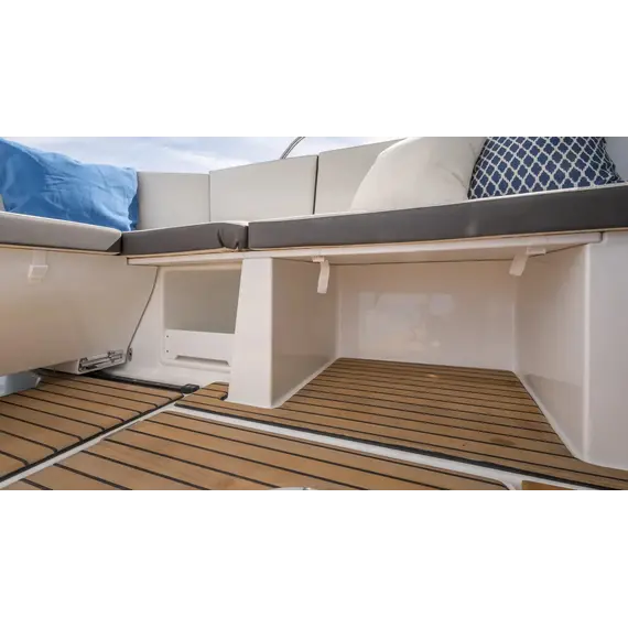 Beneteau Antares 11 Fly, 18 image Beneteau Antares 11 Fly, 18 image