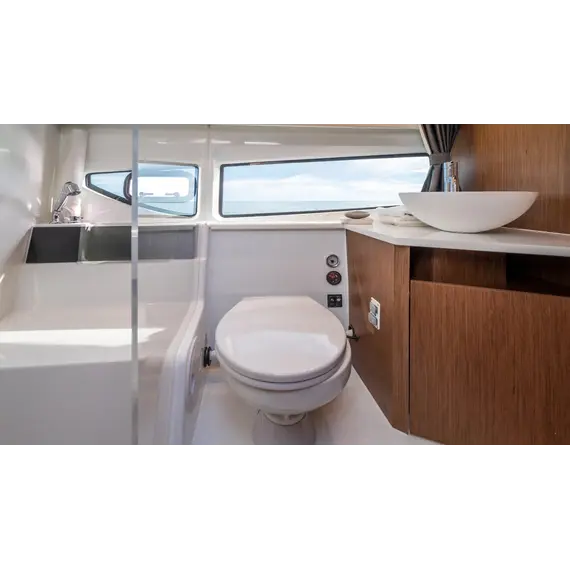 Beneteau Antares 11 Fly, 32 image Beneteau Antares 11 Fly, 32 image