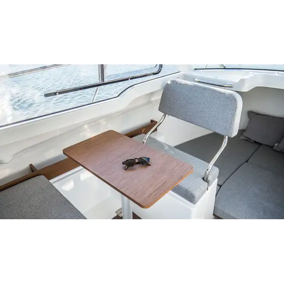 Beneteau Antares 6, 9 image Beneteau Antares 6, 9 image