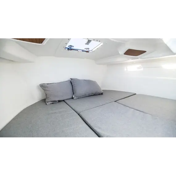 Beneteau Antares 6, 13 image Beneteau Antares 6, 13 image