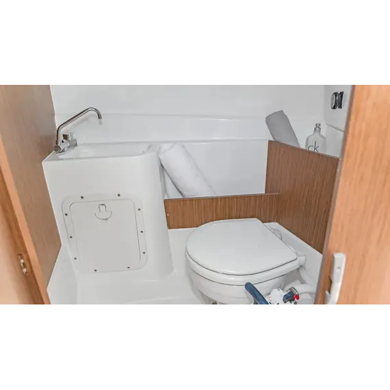 Beneteau Antares 7, 19 image Beneteau Antares 7, 19 image
