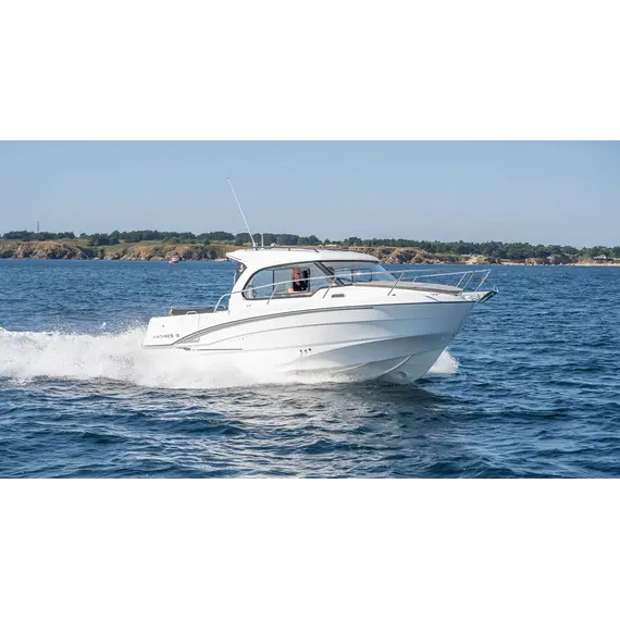 Beneteau Antares 8 Beneteau Antares 8