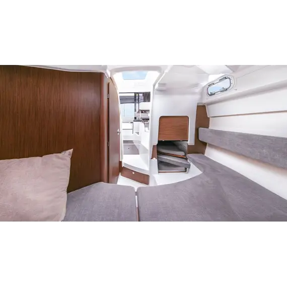 Beneteau Antares 8, 25 image Beneteau Antares 8, 25 image