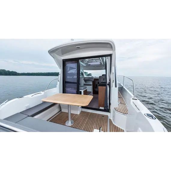 Beneteau Antares 9, 12 image Beneteau Antares 9, 12 image