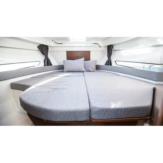 Beneteau Antares 9, 24 image Beneteau Antares 9, 24 image