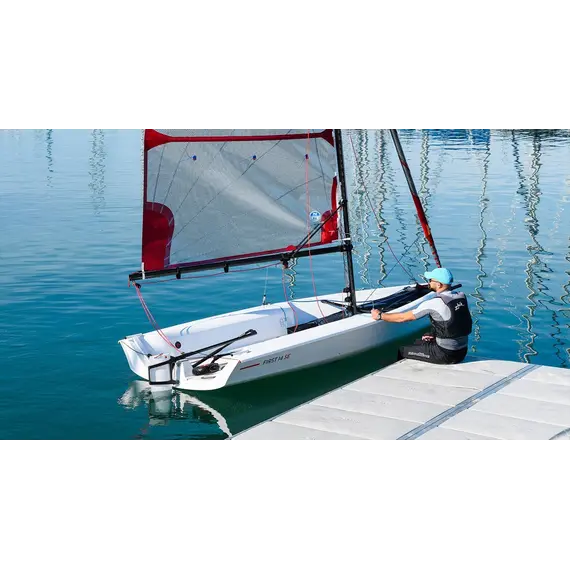 Beneteau First 14 SE, 4 image Beneteau First 14 SE, 4 image