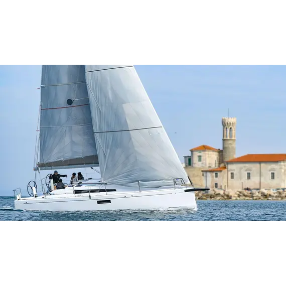 Beneteau First 36, 5 image Beneteau First 36, 5 image