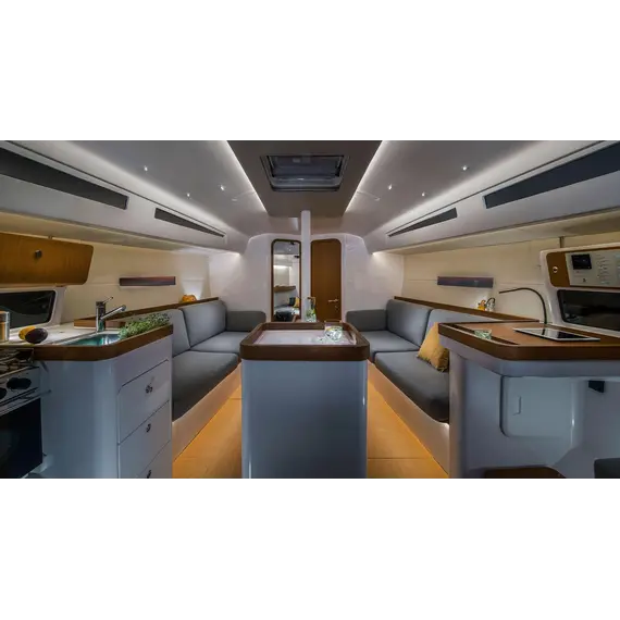 Beneteau First 36, 8 image Beneteau First 36, 8 image