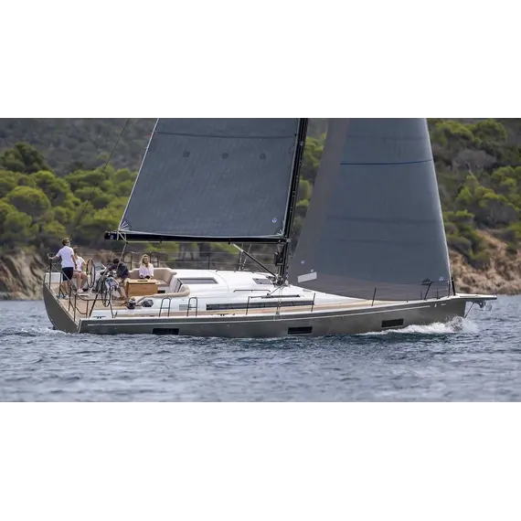 Beneteau First 44, 4 image Beneteau First 44, 4 image