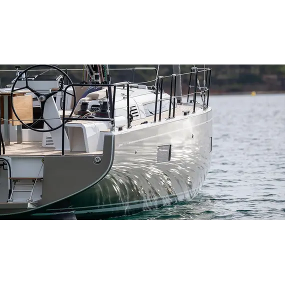 Beneteau First 44, 8 image Beneteau First 44, 8 image