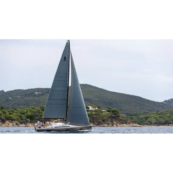 Beneteau First 44, 10 image Beneteau First 44, 10 image