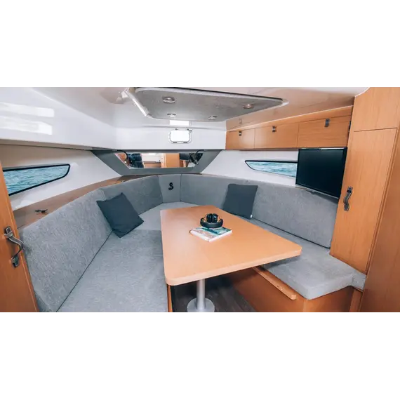 Beneteau Flyer 10, 14 image Beneteau Flyer 10, 14 image