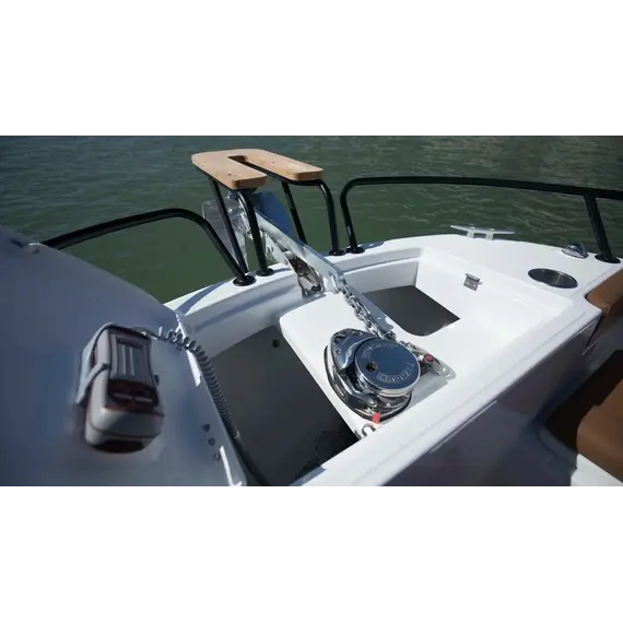 Beneteau Flyer 8 SPACEdeck, 19 image Beneteau Flyer 8 SPACEdeck, 19 image